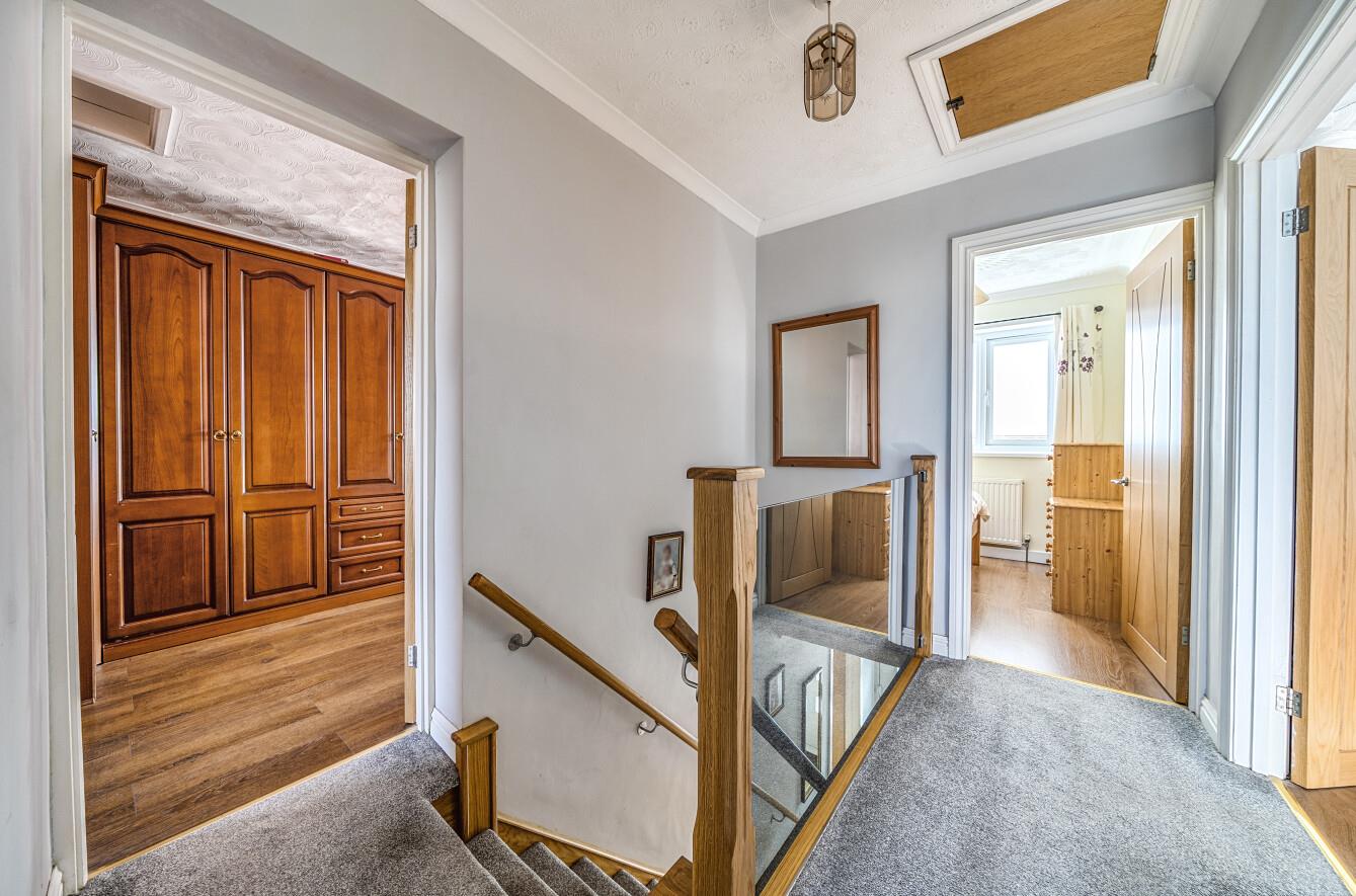 Derlwyn, Dunvant, Swansea, SA2 7PN